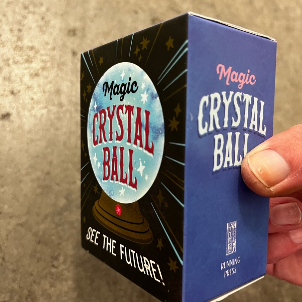 Magic Crystal Ball Mini NEW